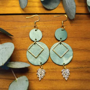Emerald Crest Earrings Emerald Crest Earrings